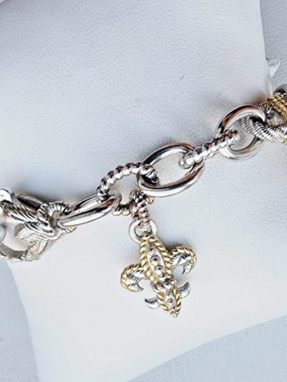 Judith Ripka 925 Sterling Two-Tone Fleur-de-Lis Charm Bracelet 8” 29g CZ - Picture 12 of 15